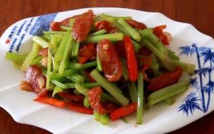 咸腊肉炒什么好吃 腊肉怎么炒好吃又简单